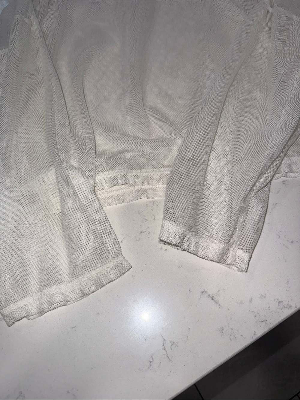 KRISTA LARSON Lightweight White Long-Sleeve Mesh Top - Picture 6 of 8